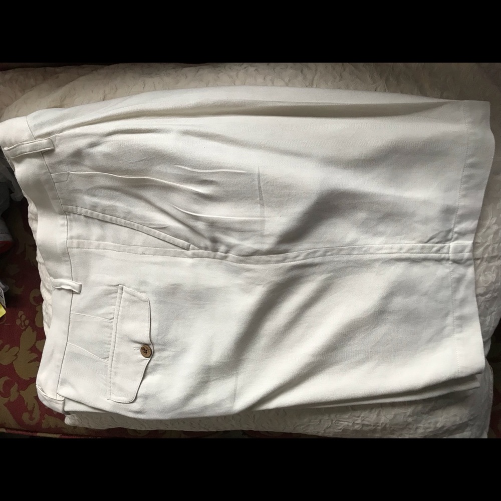 CARRIBEAN Silk Pleated Shorts